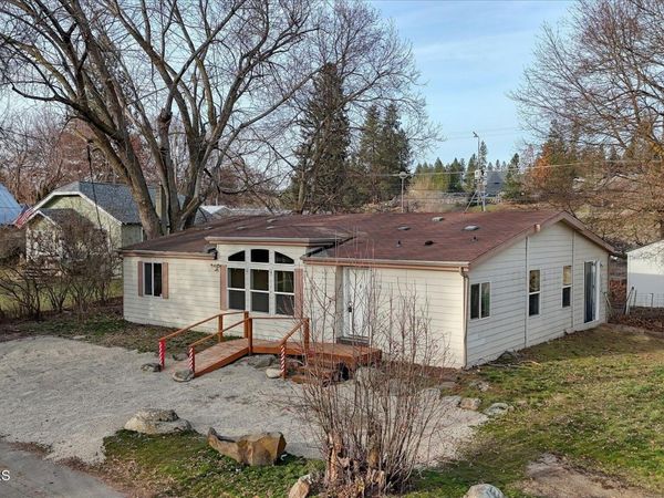 4595 W Reeves St, Coeur d'Alene, ID 83814