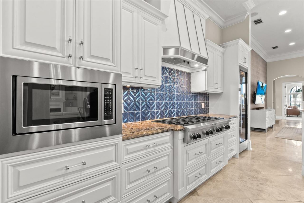 611 Tremont Street, Sarasota, FL 34242 Photo