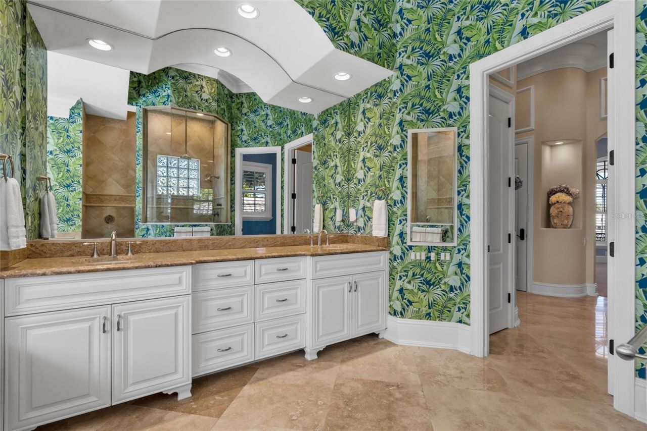 611 Tremont Street, Sarasota, FL 34242 Photo