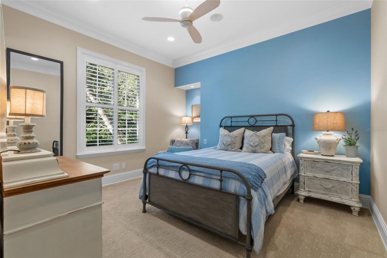 611 Tremont Street, Sarasota, FL 34242 Photo