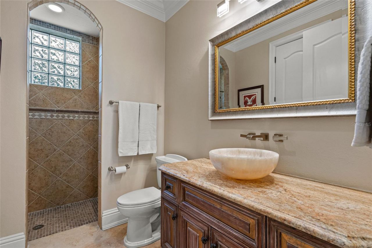 611 Tremont Street, Sarasota, FL 34242 Photo