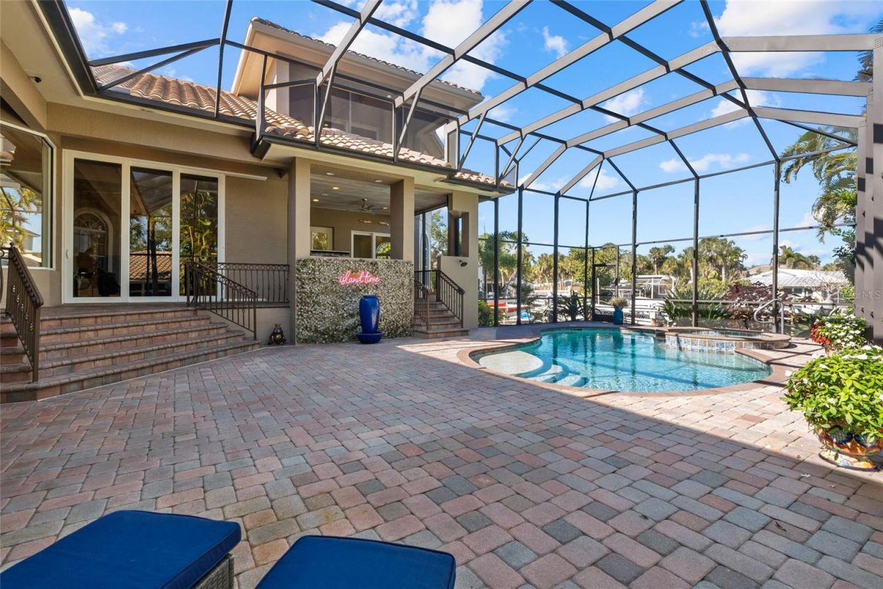 611 Tremont Street, Sarasota, FL 34242 Photo