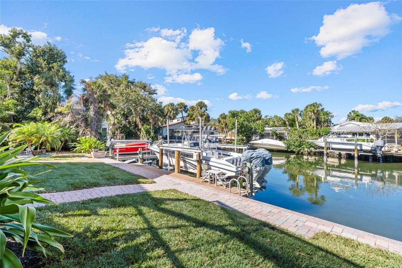 611 Tremont Street, Sarasota, FL 34242 Photo