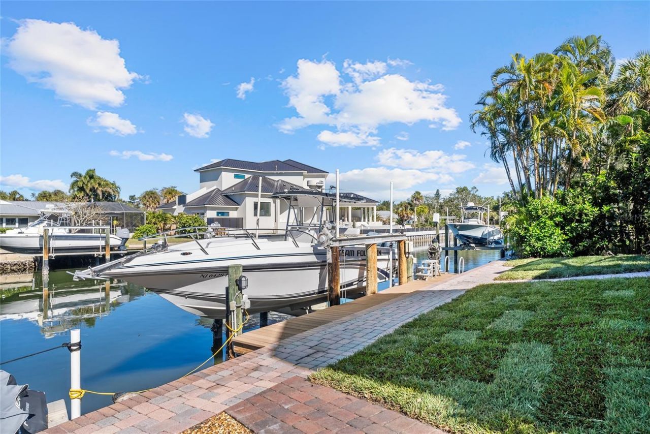 611 Tremont Street, Sarasota, FL 34242 Photo