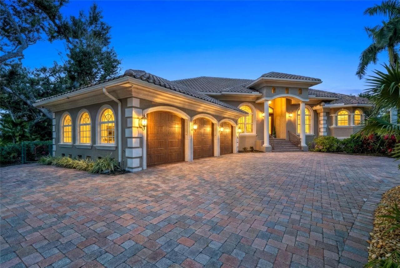 611 Tremont Street, Sarasota, FL 34242 Photo