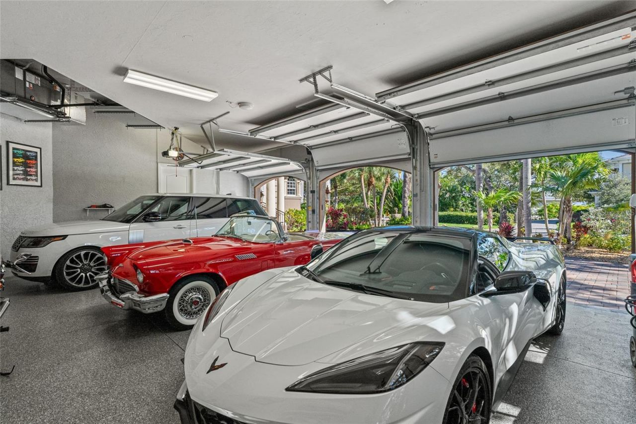 611 Tremont Street, Sarasota, FL 34242 Photo