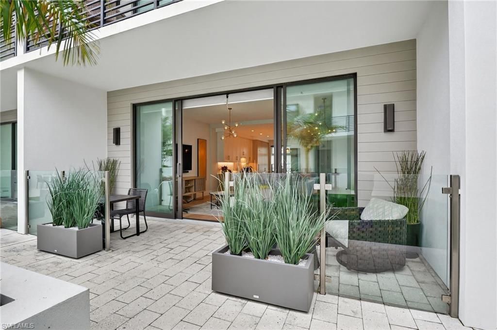 850 Central Ave, Unit 208, Naples, FL 34102 Photo