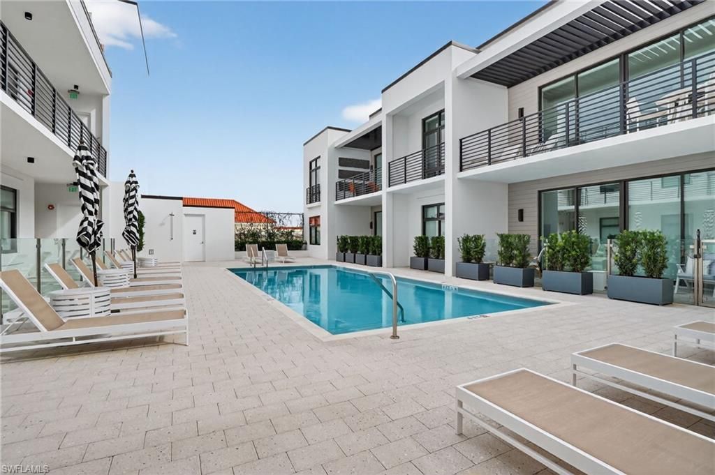 850 Central Ave, Unit 208, Naples, FL 34102 Photo