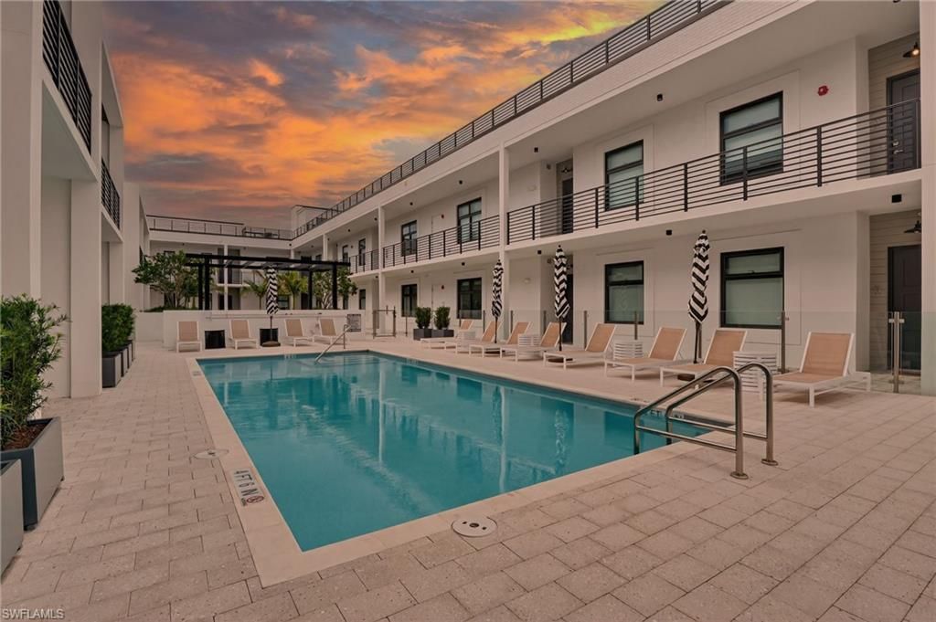 850 Central Ave, Unit 208, Naples, FL 34102 Photo