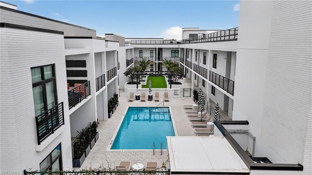 850 Central Ave, Unit 208, Naples, FL 34102 Photo