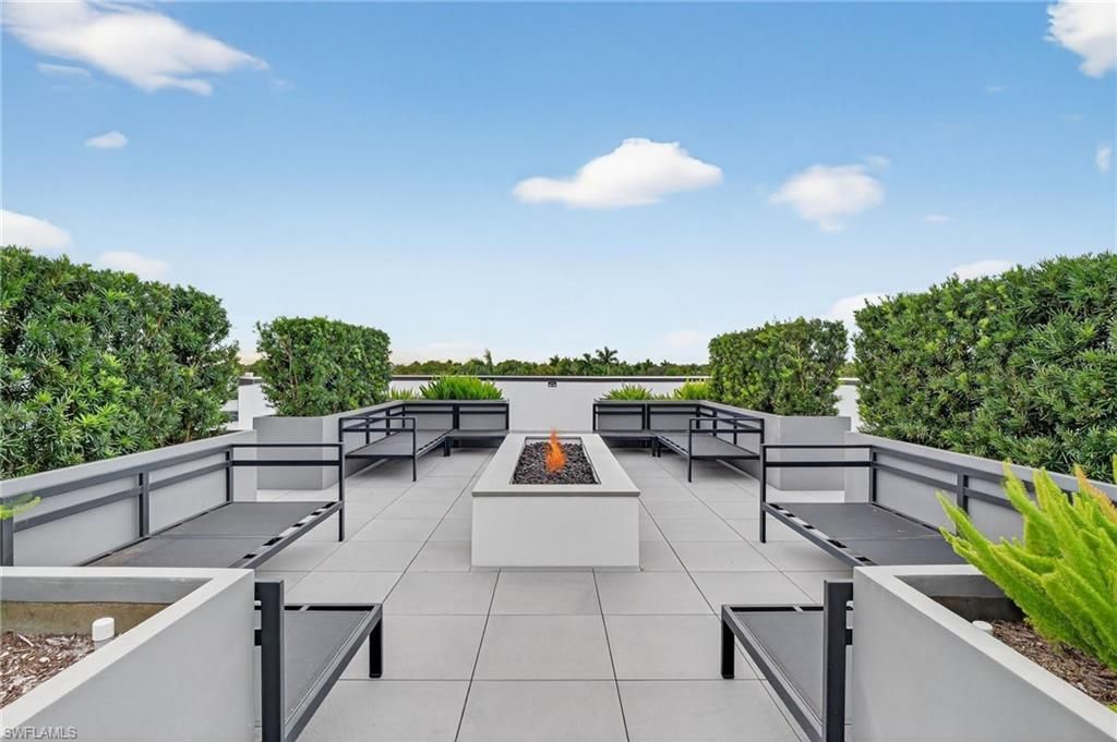 850 Central Ave, Unit 208, Naples, FL 34102 Photo