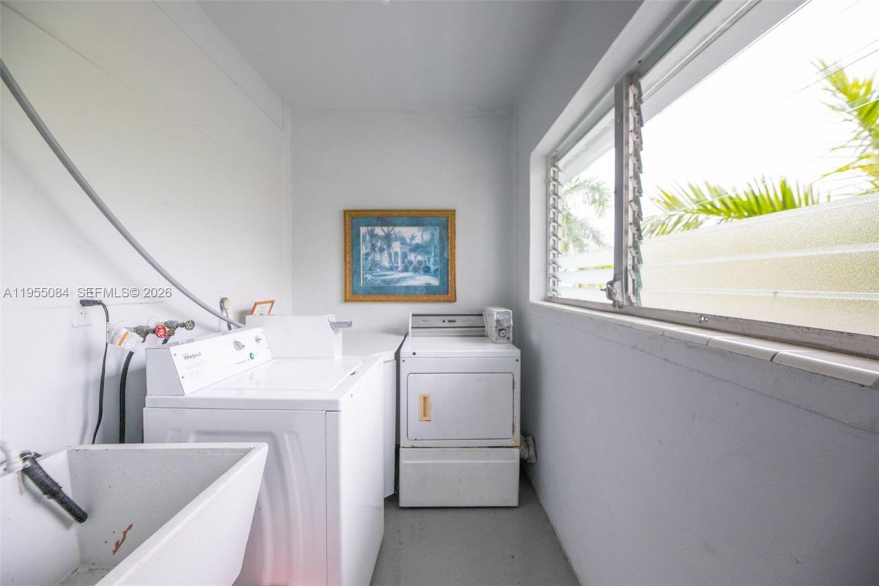 3177 S Ocean Dr , Unit 309, Hallandale Beach, FL 33009 Photo