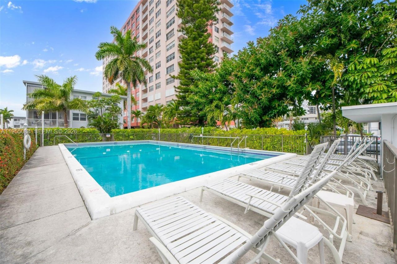 3177 S Ocean Dr , Unit 309, Hallandale Beach, FL 33009 Photo