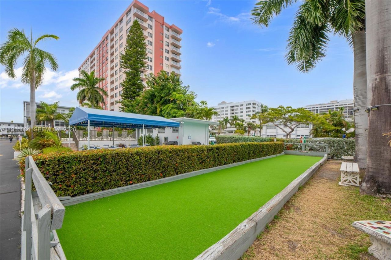 3177 S Ocean Dr , Unit 309, Hallandale Beach, FL 33009 Photo