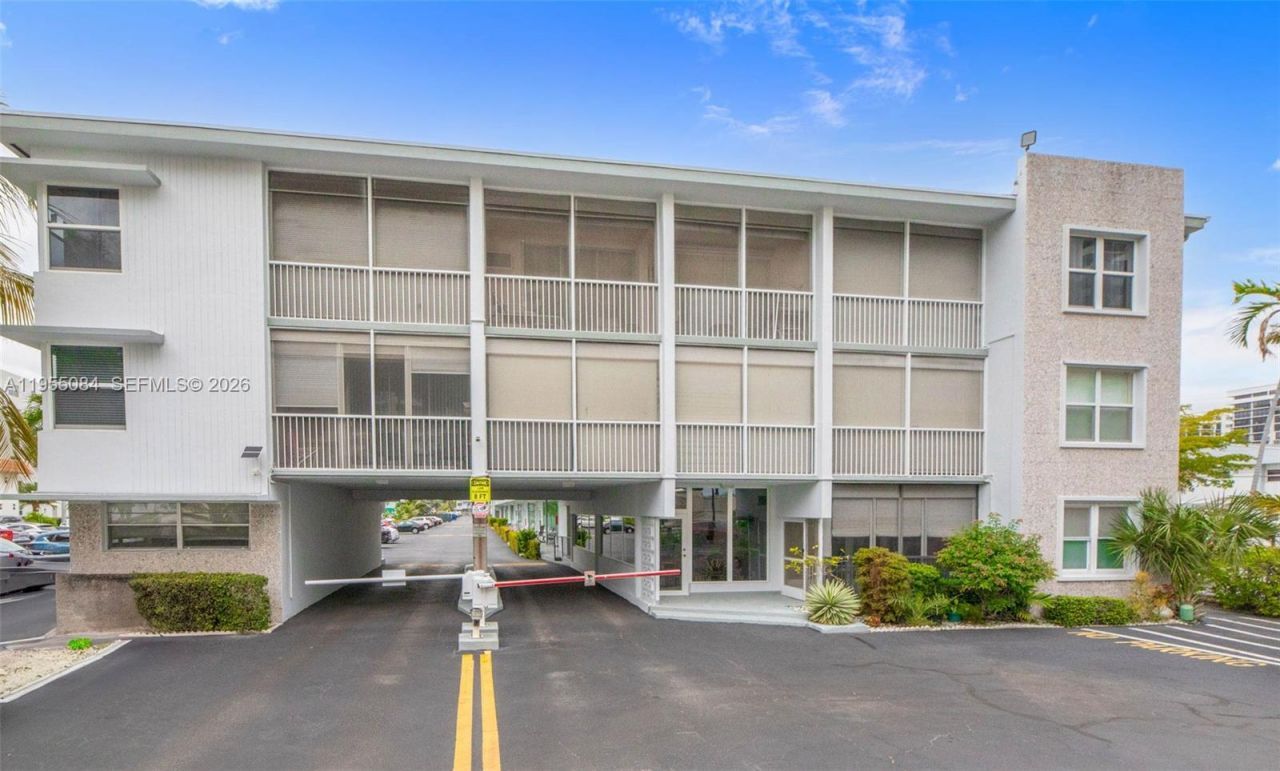 3177 S Ocean Dr , Unit 309, Hallandale Beach, FL 33009 Photo