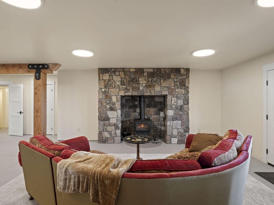 Property Image 86