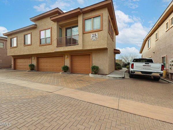 42424 N GAVILAN PEAK Parkway, Unit 25206, Anthem, AZ 85086