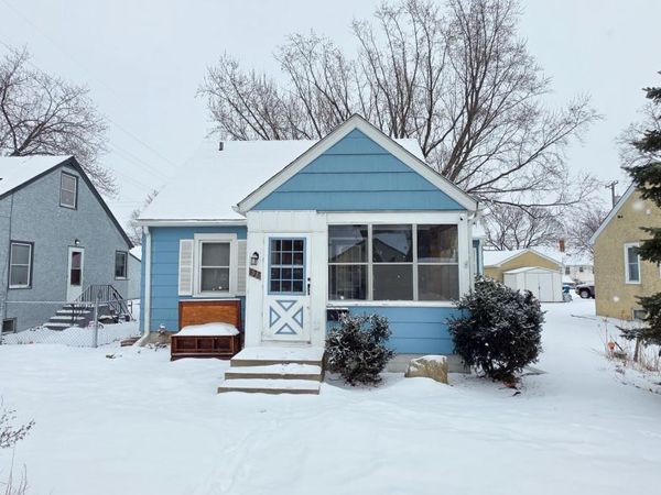 823 7th Avenue S, South Saint Paul, MN 55075