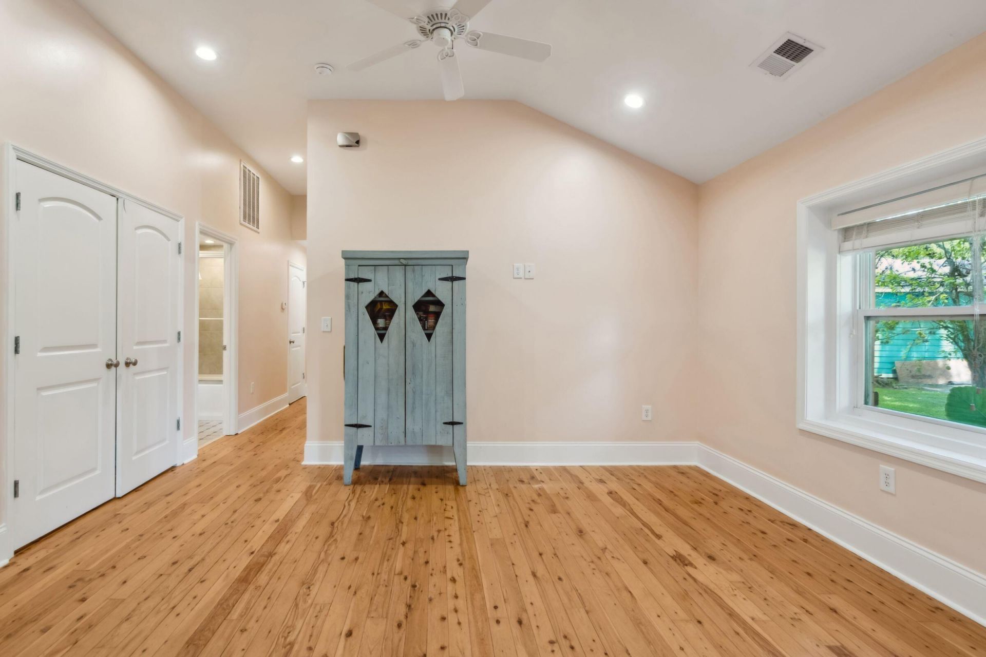 1540 Fort Johnson Road Photo 23