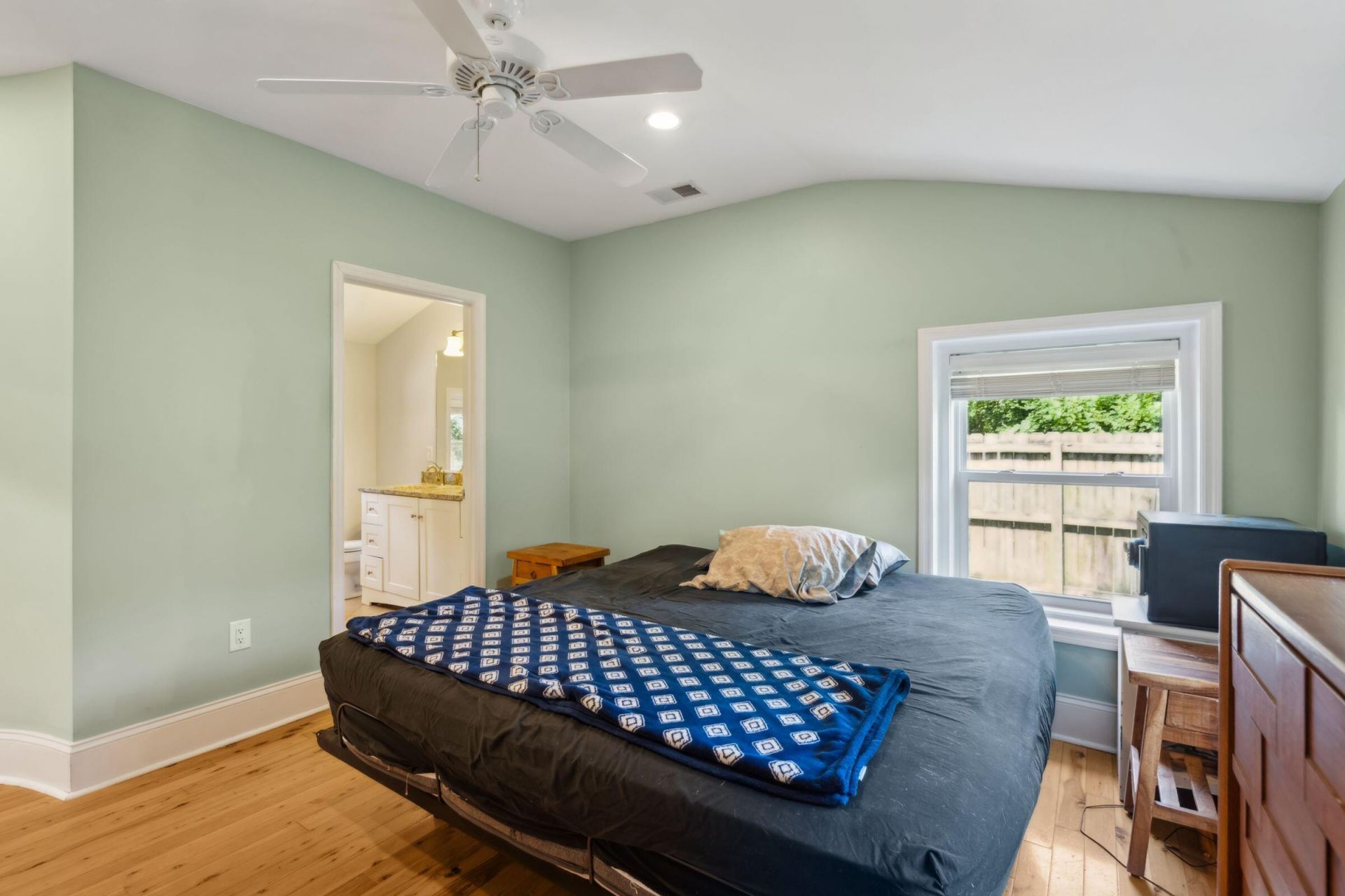 1540 Fort Johnson Road Photo 26