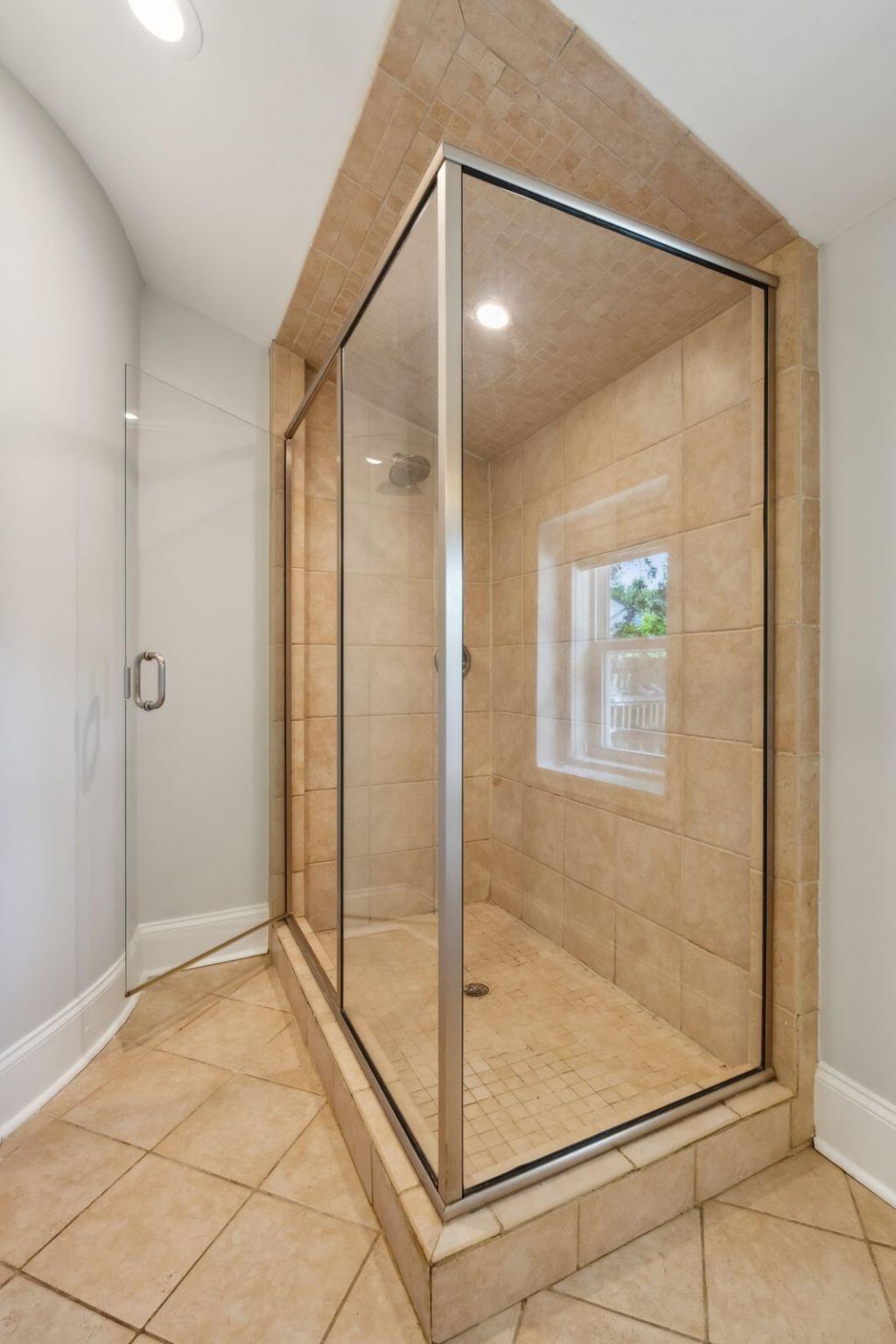 1540 Fort Johnson Road Photo 30