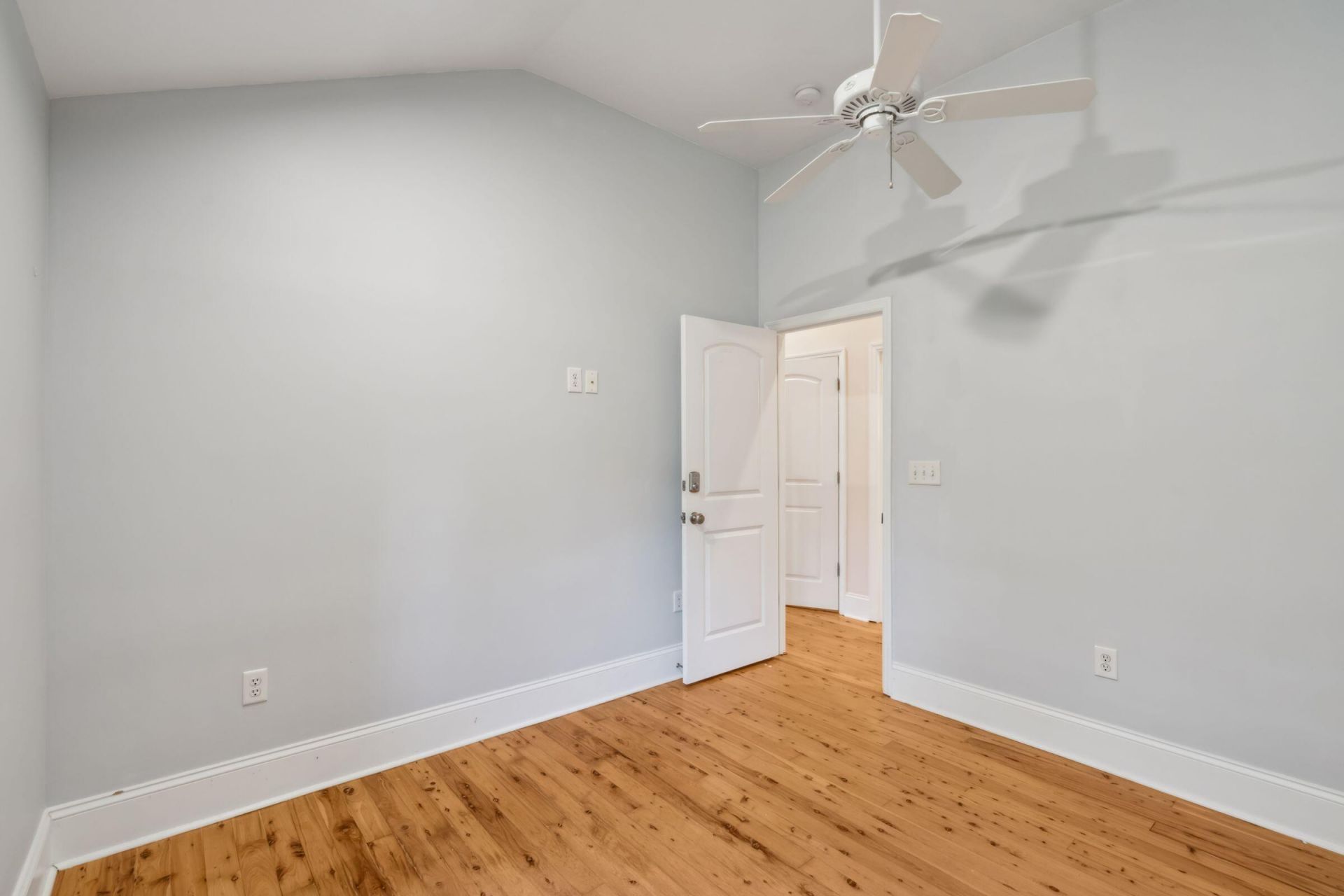 1540 Fort Johnson Road Photo 35