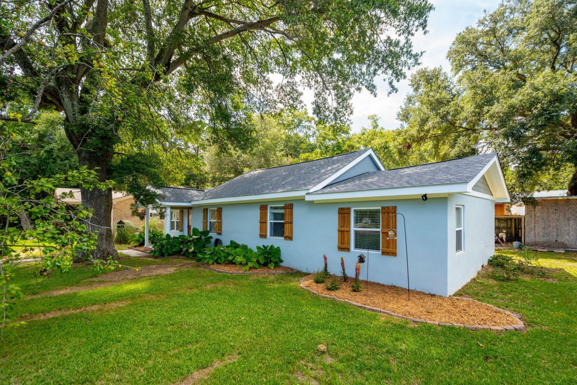 1540 Fort Johnson Road Photo 9