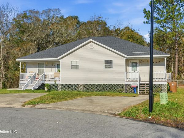 20021 Sunshine Drive, Long Beach, MS 39560