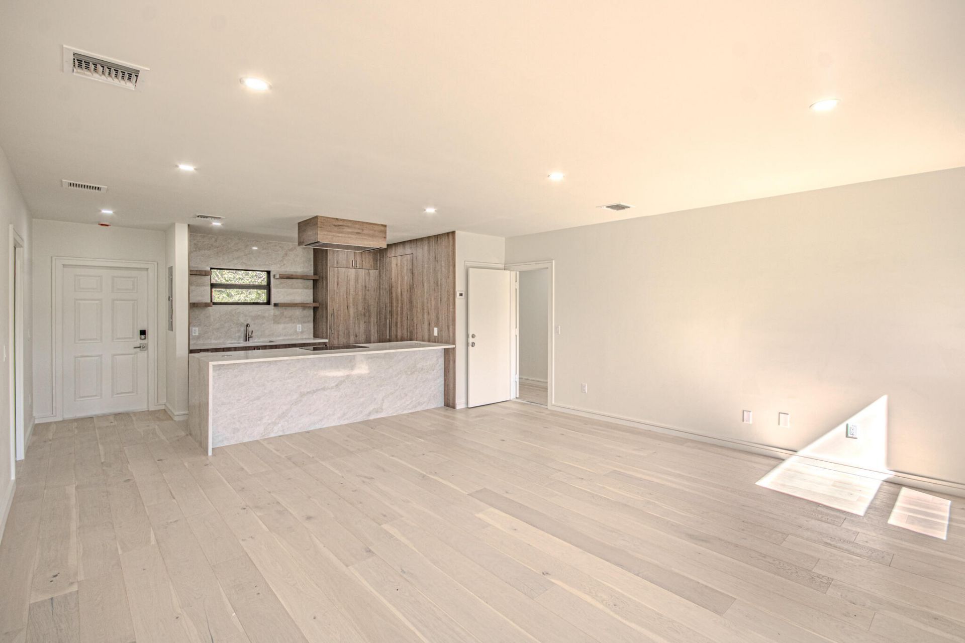 13334 Polo Club Road, Unit 348, Wellington, FL 33414 Photo