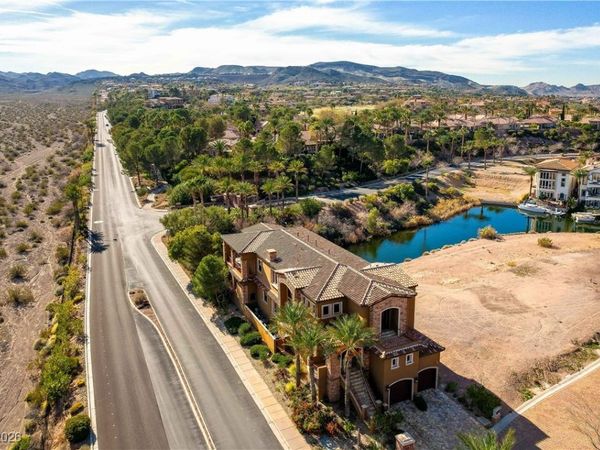 15 Via Lido , Henderson, NV 89011