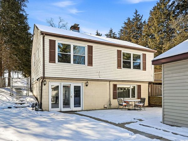 6961 Hiatt Drive, ROCKFORD, IL 61114