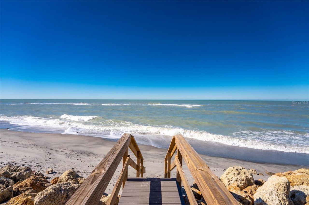 5030 N Beach Road, Unit 3, Englewood, FL 34223 Photo