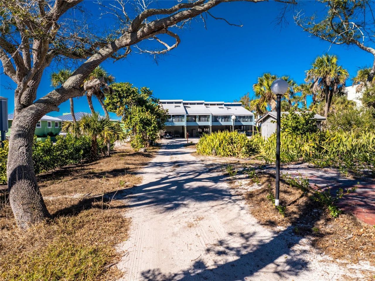 5030 N Beach Road, Unit 3, Englewood, FL 34223 Photo