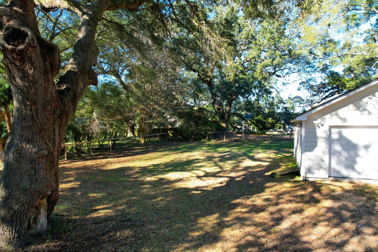 312 Bayview Drive Photo 35