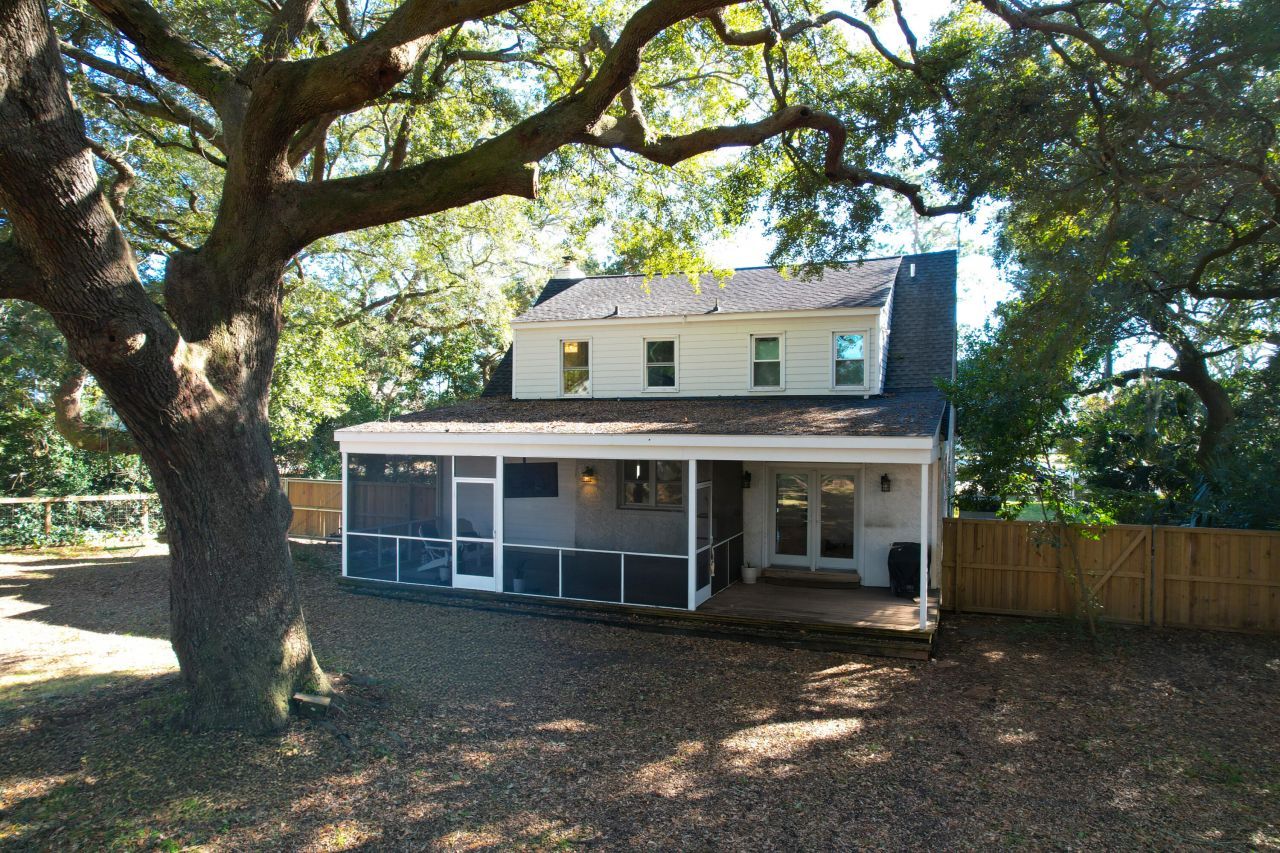 312 Bayview Drive Photo 38