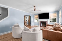 312 Bayview Drive photo 4