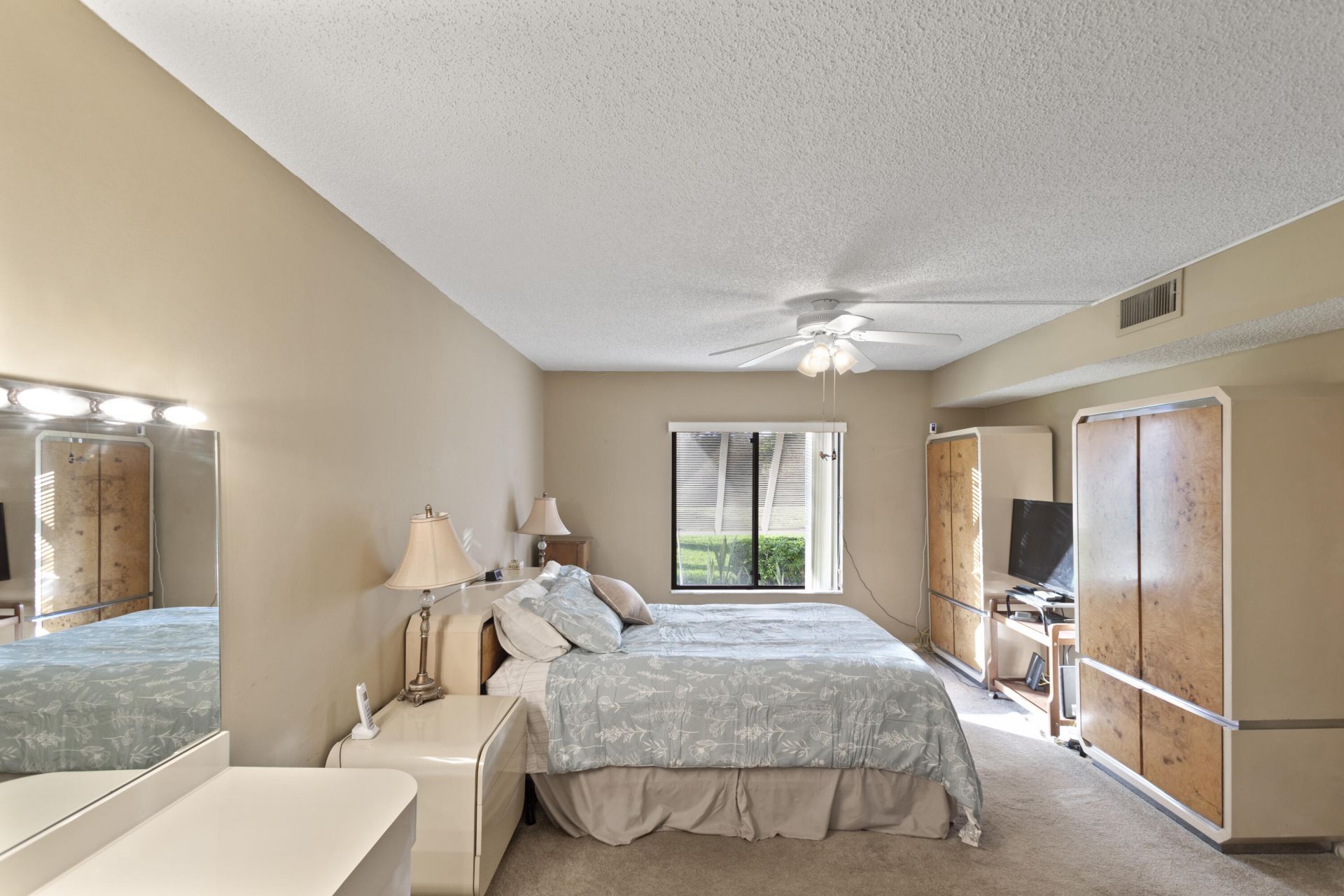 10155 Mangrove Drive, Unit 105, Boynton Beach, FL 33437 Photo