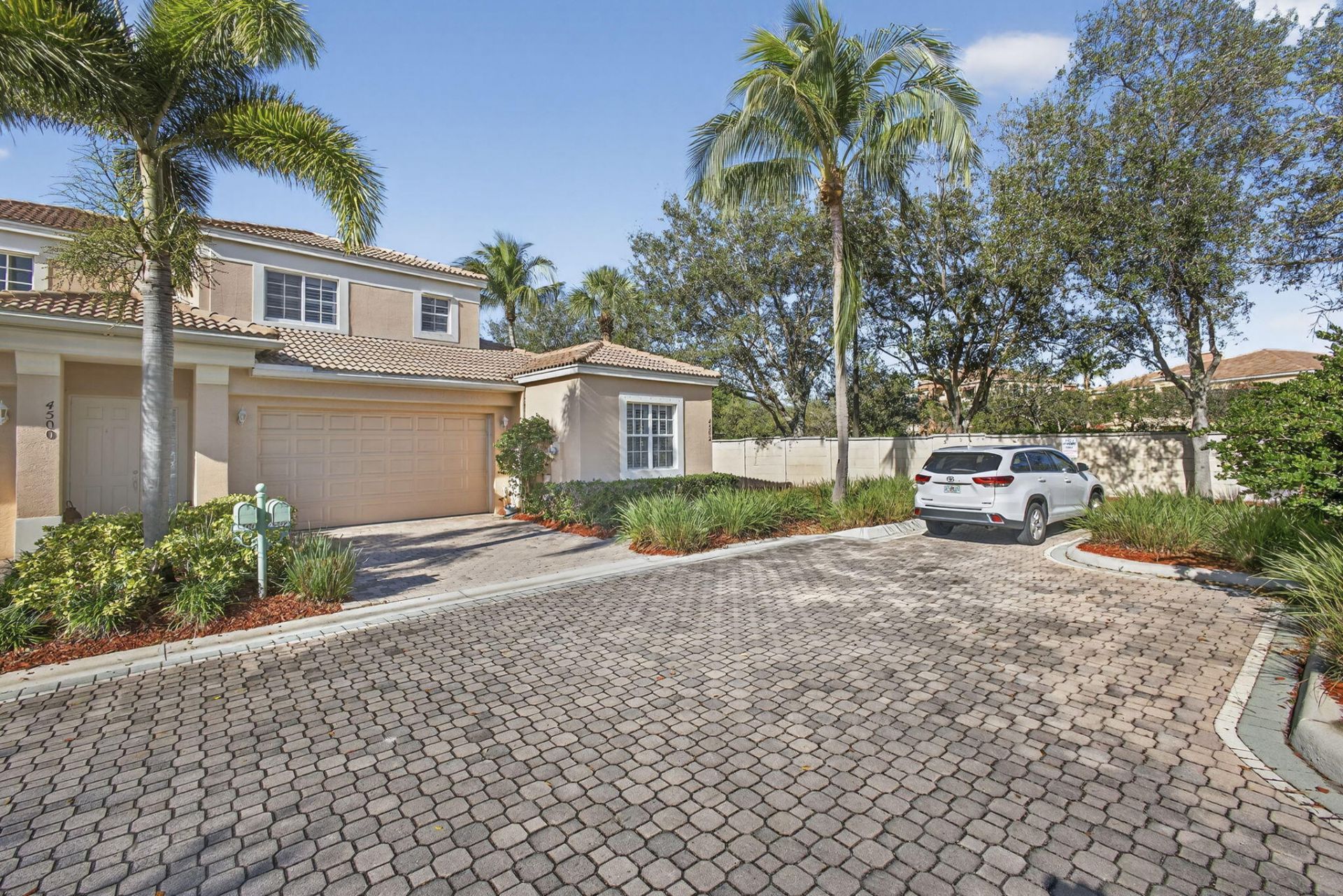 4502 Hickory Drive, Palm Beach Gardens, FL 33418 Photo