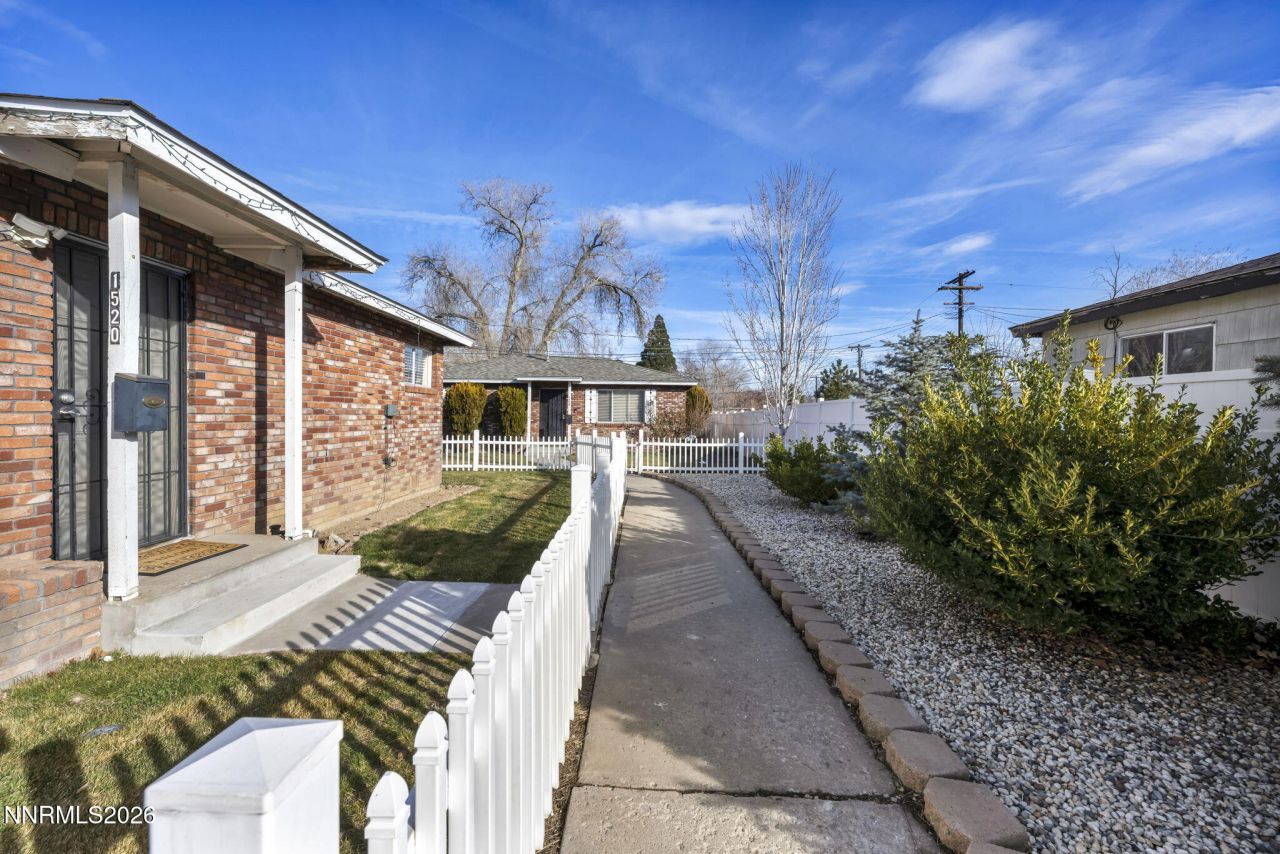 1522 Kirman Avenue, Unit 1520 / 152, Reno, NV 89502 Photo