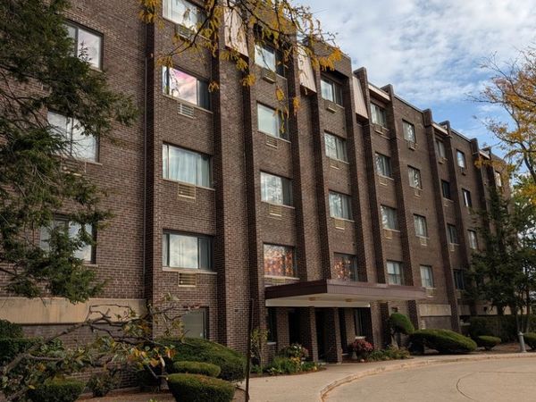 8444 W Wilson Avenue, Unit 407, Chicago, IL 60656