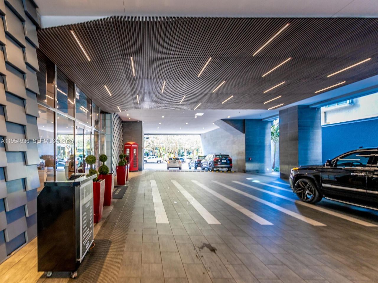 1080 Brickell Ave, Unit 1704, Miami, FL 33131 Photo