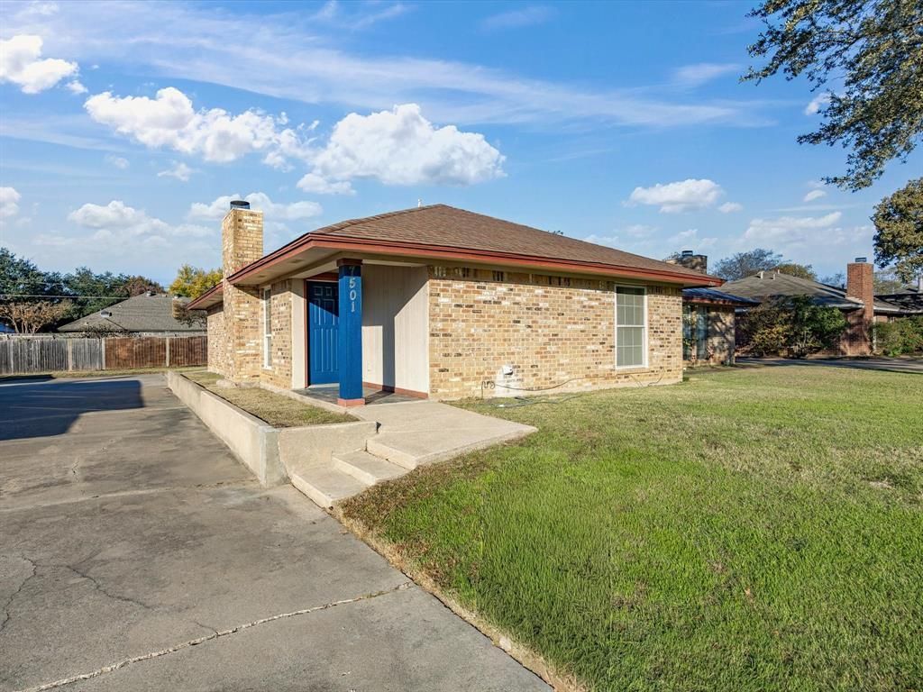 7503 Windhaven Road, North Richland Hills, TX 76182 Main Photo