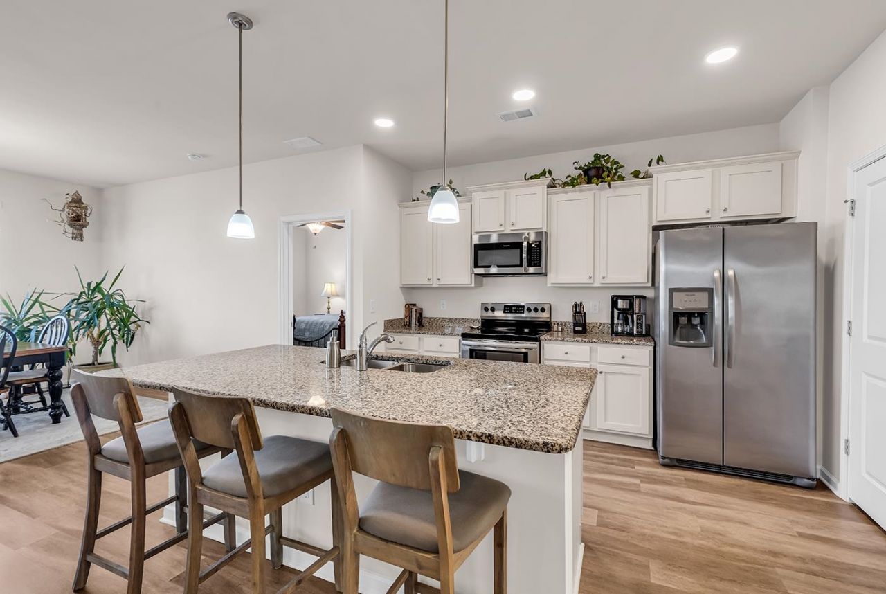 571 Affinity Dr. Photo 12