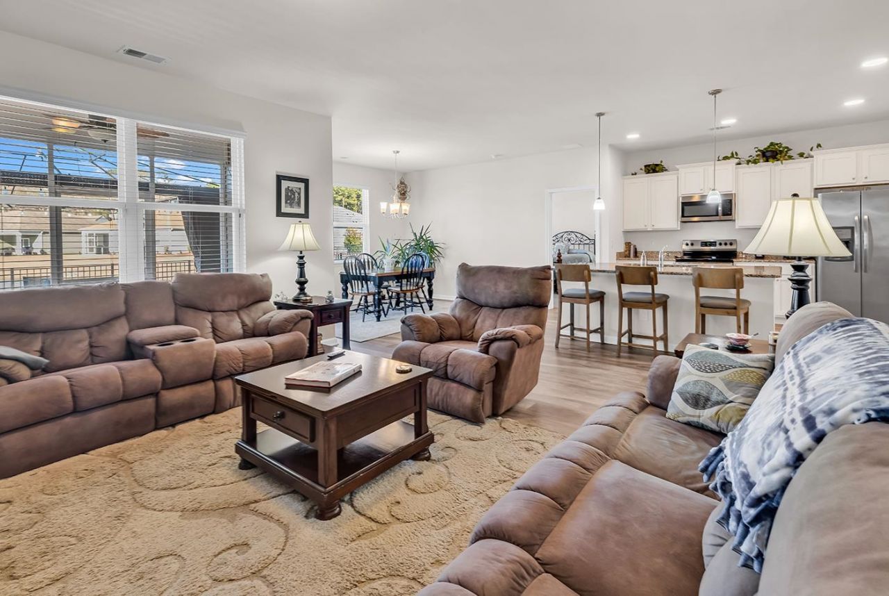 571 Affinity Dr. Photo 21