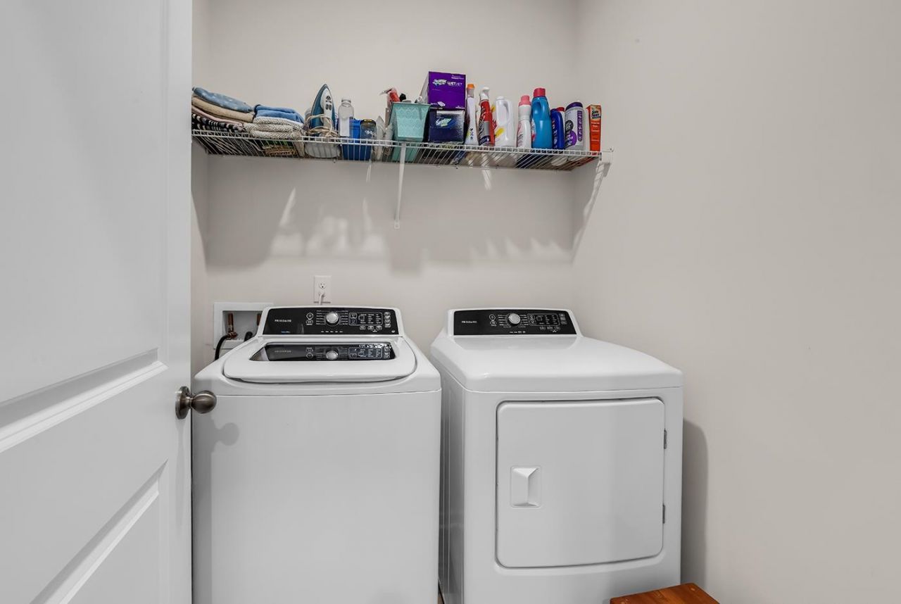 571 Affinity Dr. Photo 33