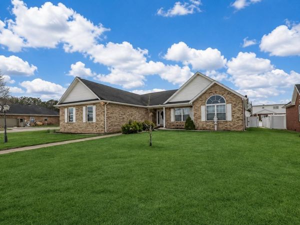9120 Clear Creek Drive, Evansville, IN 47711