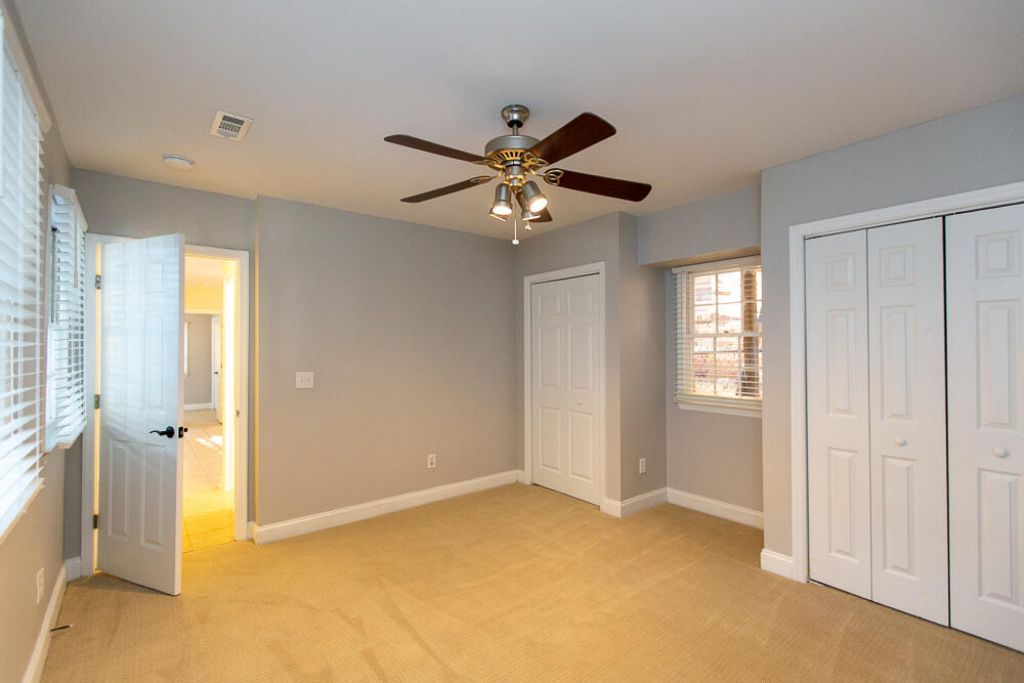 87 America Street Photo 17