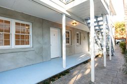 87 America Street photo 4