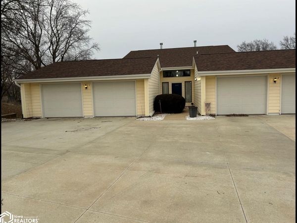 202 E 22nd Street, Unit 2, Atlantic, IA 50022