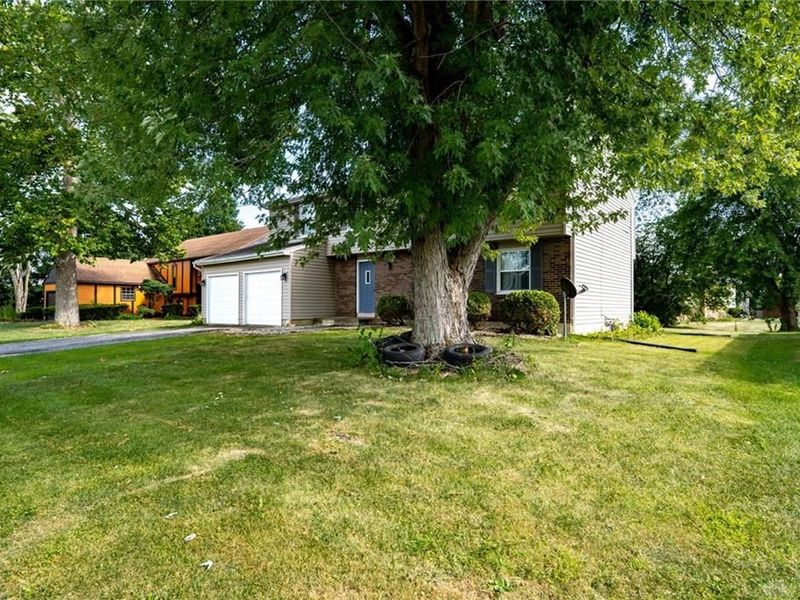 6440 Westanna Drive, Dayton, OH 45426 Photo 4